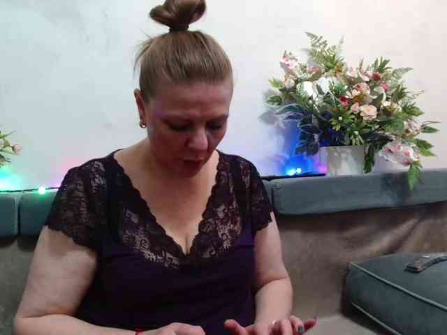 Veronika_Gold webcam
