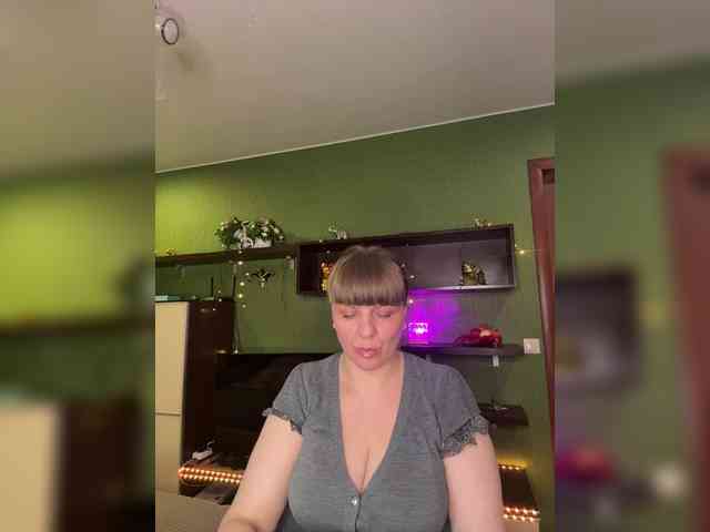 Veronika_Gold webcam