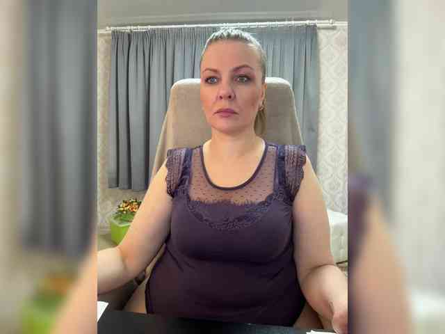 Veronika_Gold webcam