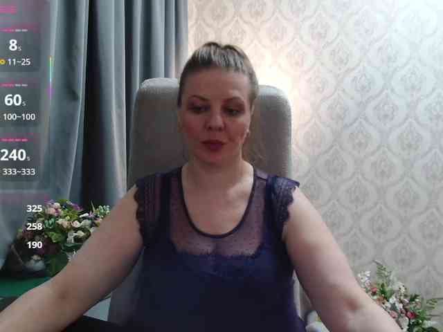 Veronika_Gold webcam