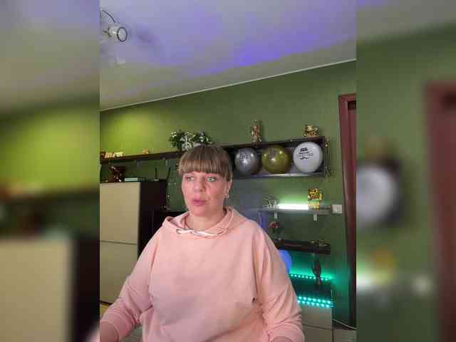 Veronika_Gold webcam