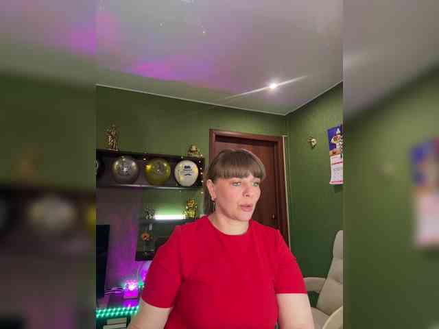 Veronika_Gold webcam