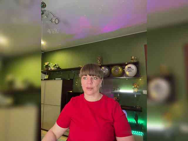 Veronika_Gold webcam