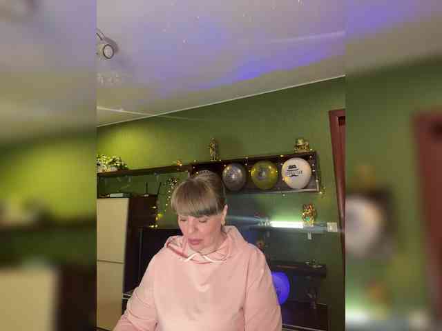 Veronika_Gold webcam