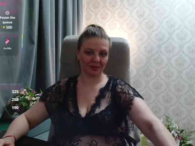 Veronika_Gold webcam