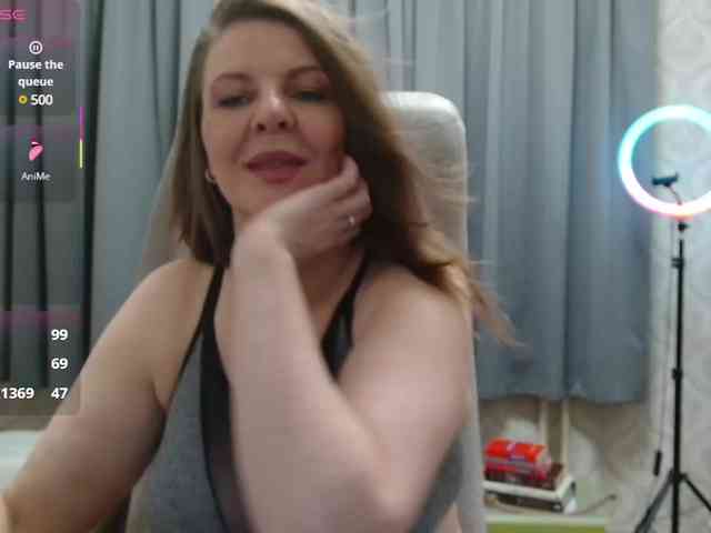 Veronika_Gold webcam