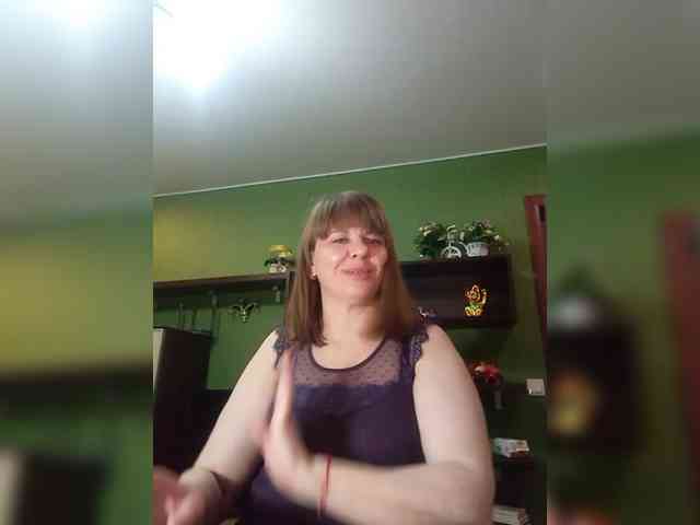 Veronika_Gold webcam