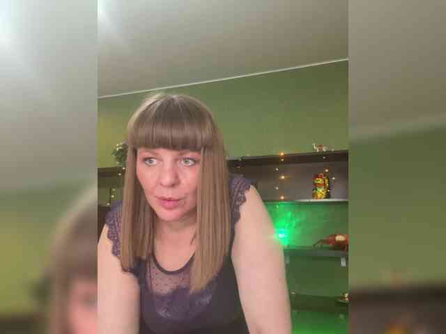 Veronika_Gold webcam