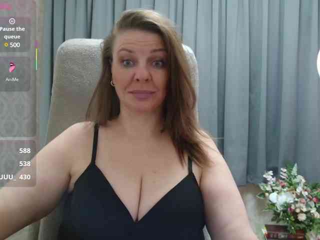 Veronika_Gold webcam