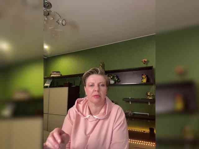 Veronika_Gold webcam