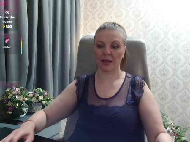 Veronika_Gold webcam