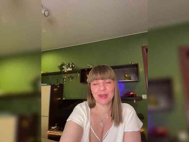 Veronika_Gold webcam