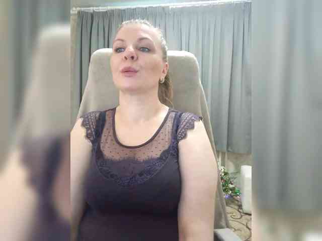 Veronika_Gold webcam
