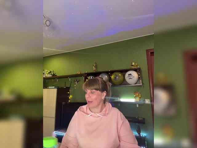 Veronika_Gold webcam