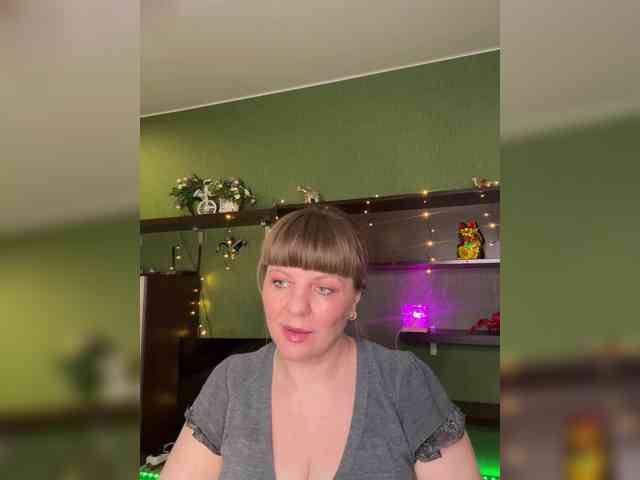 Veronika_Gold webcam