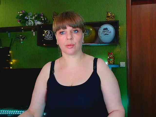 Veronika_Gold webcam