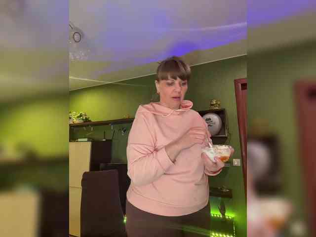 Veronika_Gold webcam