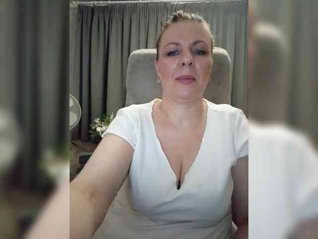 Taly1974 Live Webcam on BongaCams