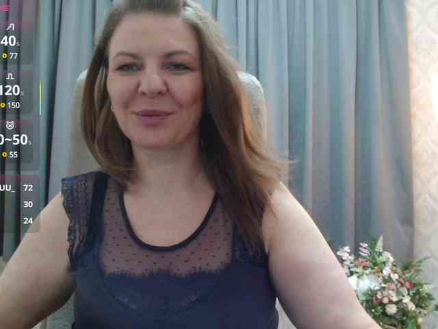 Veronika_Gold webcam