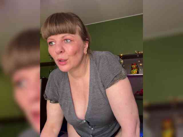 Veronika_Gold webcam