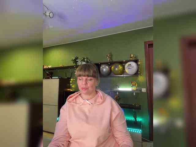 Veronika_Gold webcam