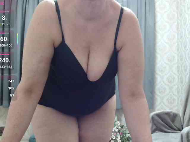 Veronika_Gold webcam