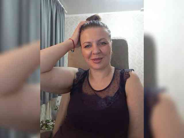 Veronika_Gold webcam