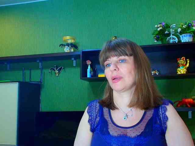Veronika_Gold webcam