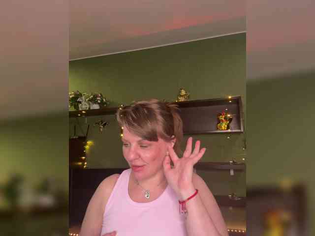 Veronika_Gold webcam