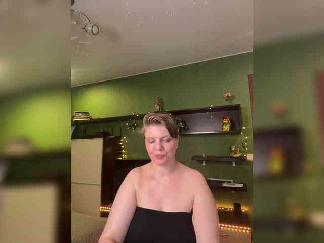 Veronika_Gold webcam