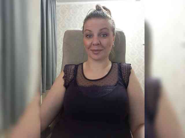 Veronika_Gold webcam