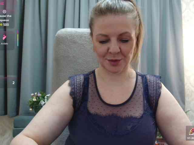 Veronika_Gold webcam