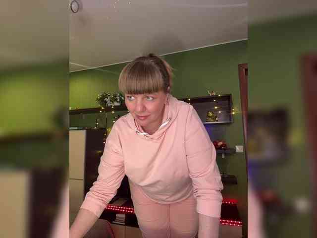 Veronika_Gold webcam