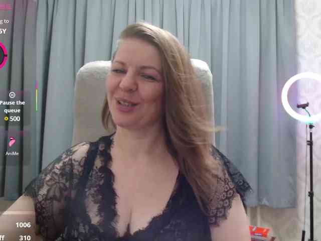 Veronika_Gold webcam
