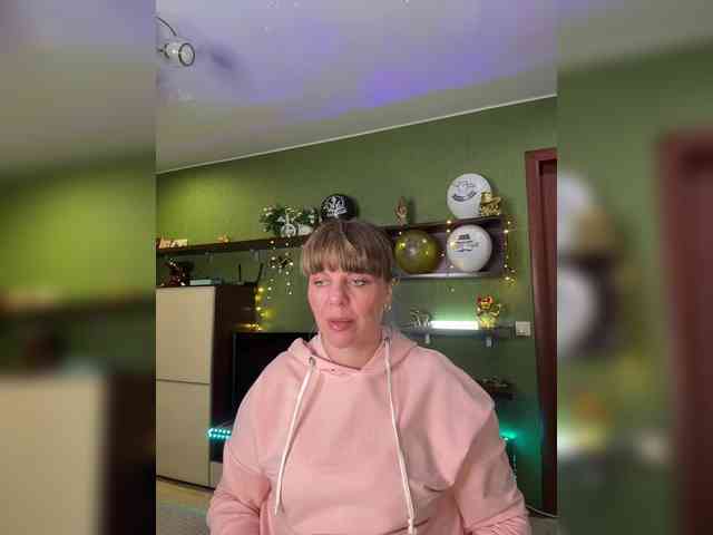 Veronika_Gold webcam