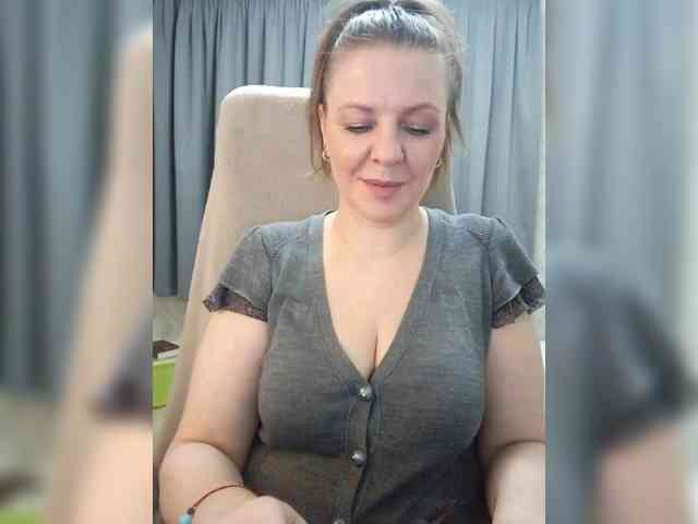 Veronika_Gold webcam
