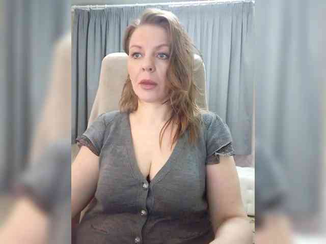 Veronika_Gold webcam