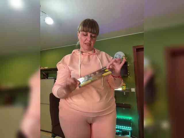 Veronika_Gold webcam