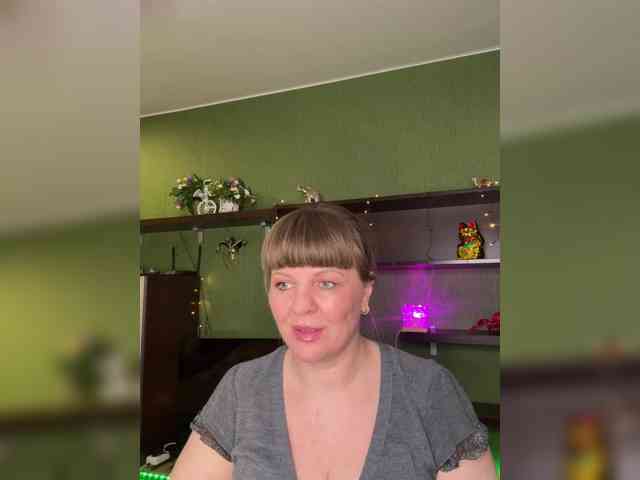 Veronika_Gold webcam