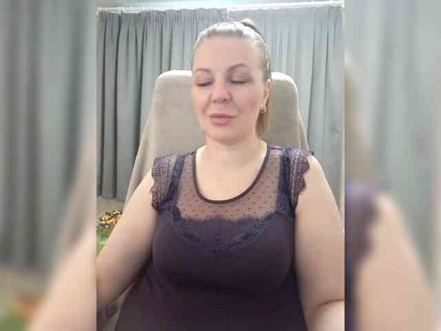 Veronika_Gold webcam