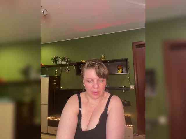 Veronika_Gold webcam