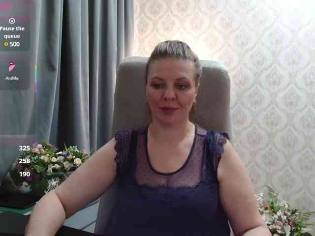 Veronika_Gold webcam
