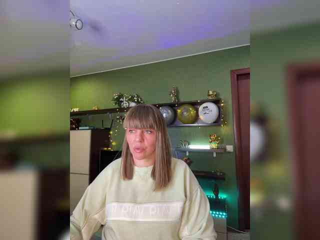 Veronika_Gold webcam