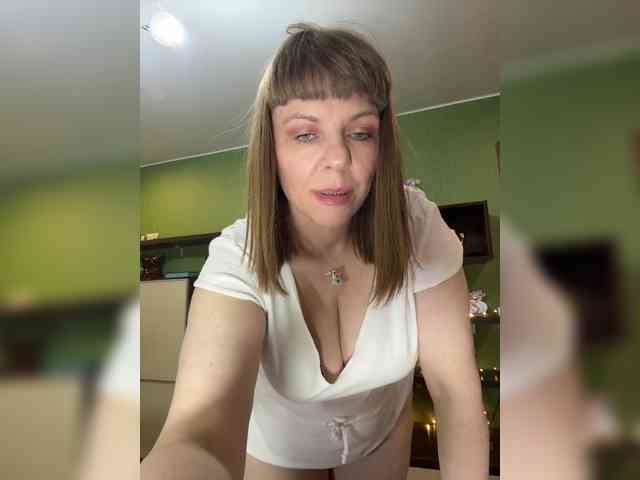 Veronika_Gold webcam