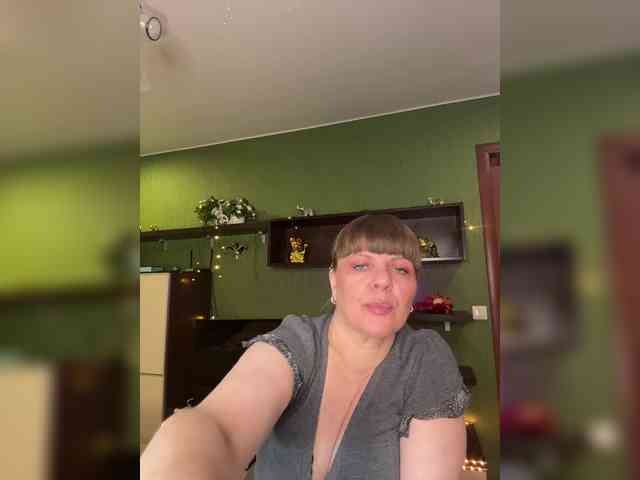 Veronika_Gold webcam