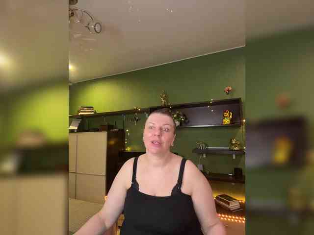 Veronika_Gold webcam