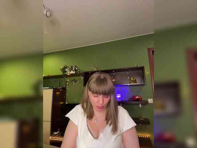 Veronika_Gold webcam