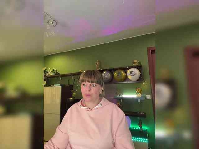 Veronika_Gold webcam