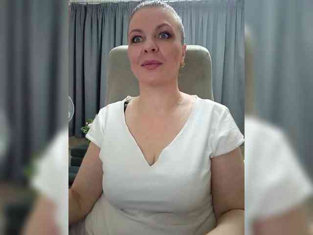 Veronika_Gold webcam