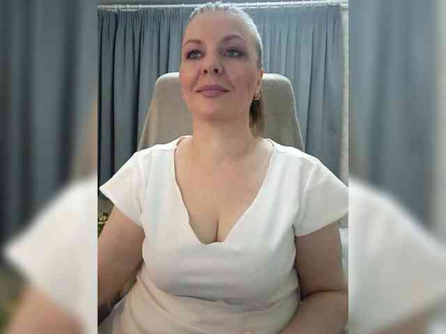 Veronika_Gold webcam